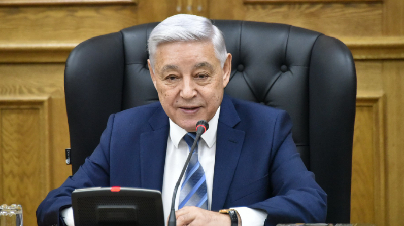 Мухаметшин: в основе современных успехов республики – наша Конституция