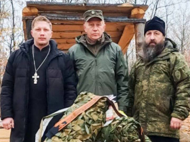 Священнослужители из Менделеевска доставили гуманитарную помощь в зону СВО