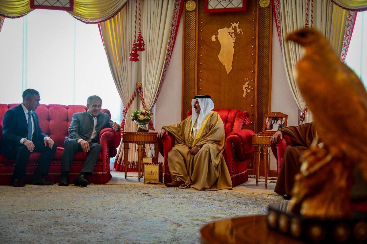 Минниханов анонсировал проведение в Казани конференции по исламскому банкингу и финансам