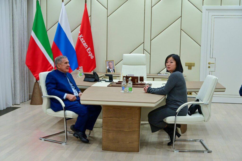 Минниханов встретился с генеральным директором «Вайлдберриз»