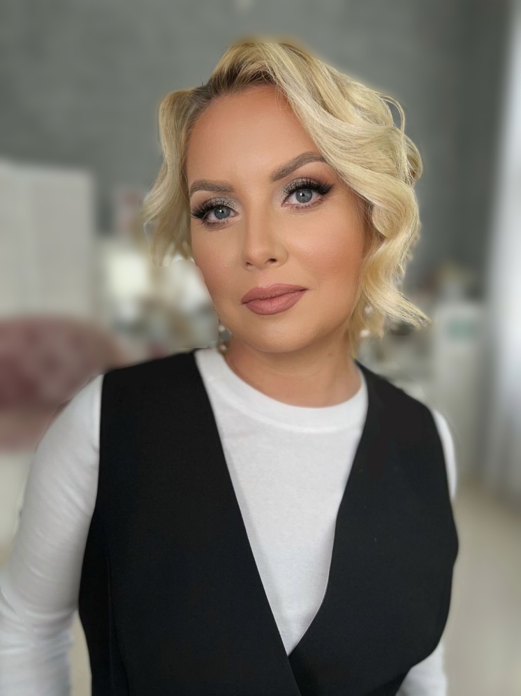 Минниханов назначил Эльвиру Ахметову главой Управления ЗАГС Кабмина РТ