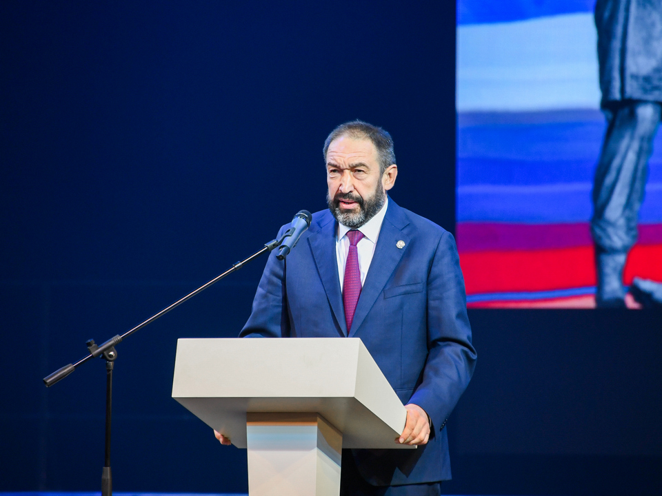 Премьер-министр Татарстана поздравил сотрудников и ветеранов МВД с профессиональным праздником