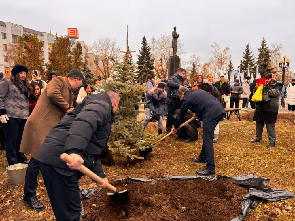 В Казани заложили аллею дружбы между Россией и Китаем
