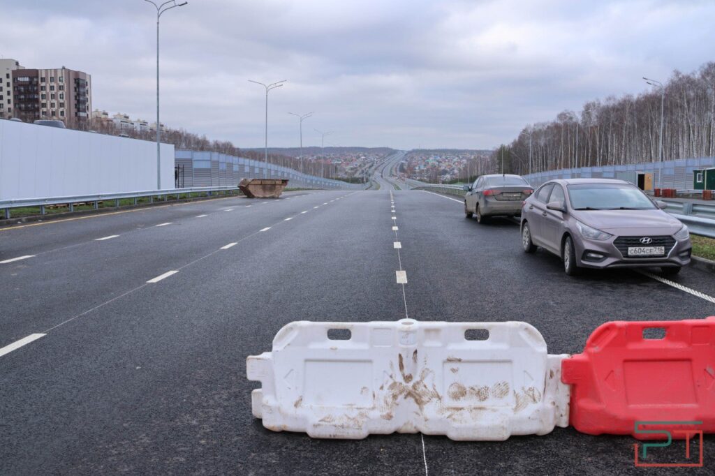 «Лучше будут стоять в пробках, чем платить»: в Казани кипят страсти по Вознесенскому тракту