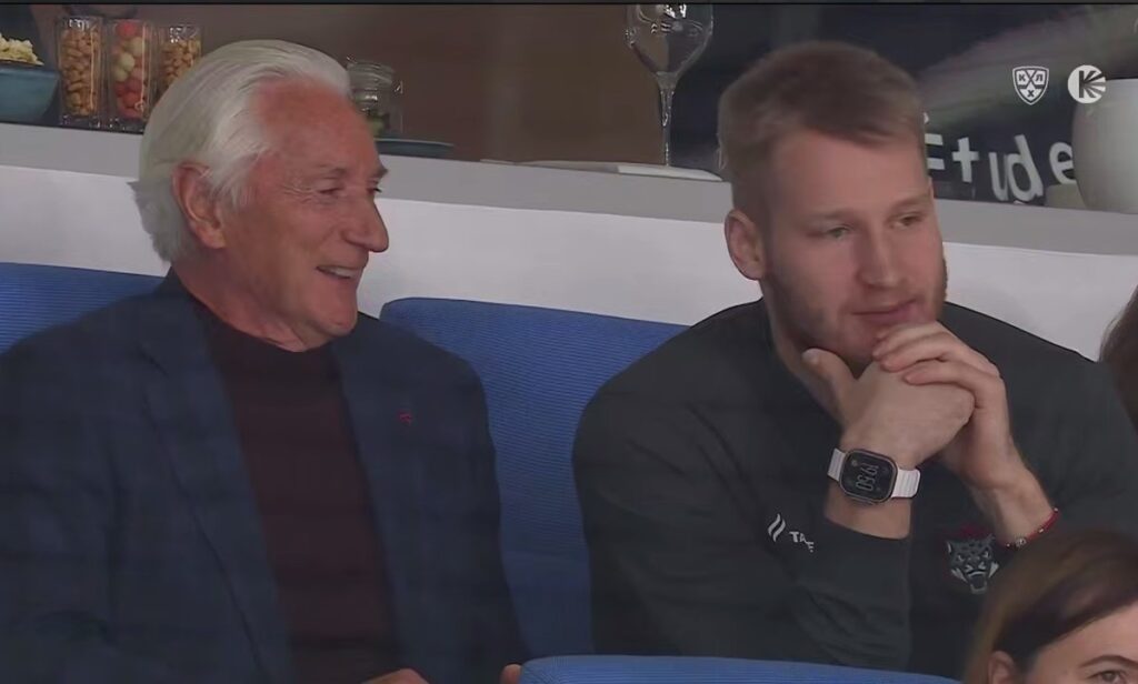 Галимов забил в меньшинстве и «Ак Барс» повел в матче с ЦСКА — Билялетдинов улыбается