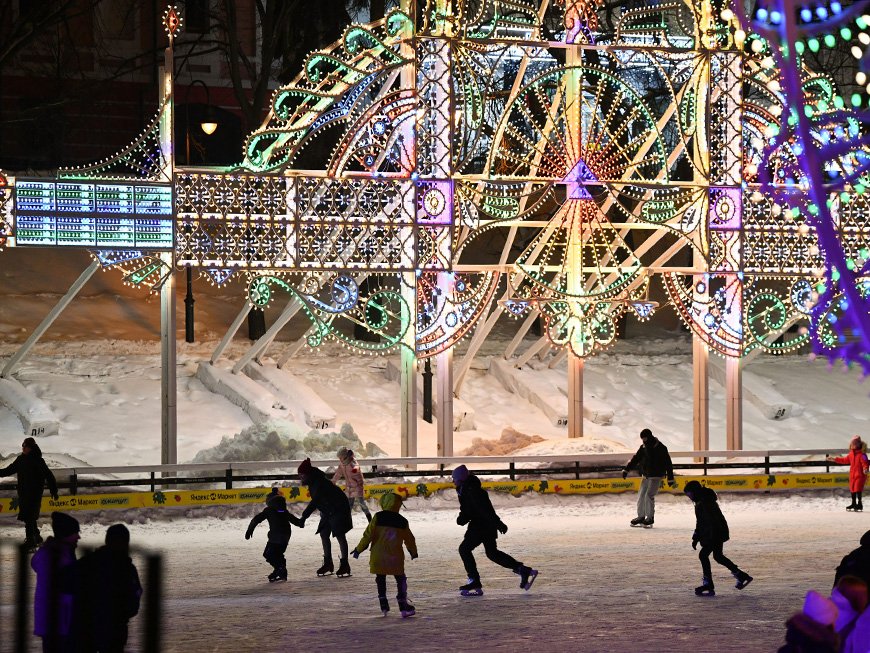 Инопланетяне, скользкие пляски и ледяные сказки: Казань готовит развлечения к Новому году