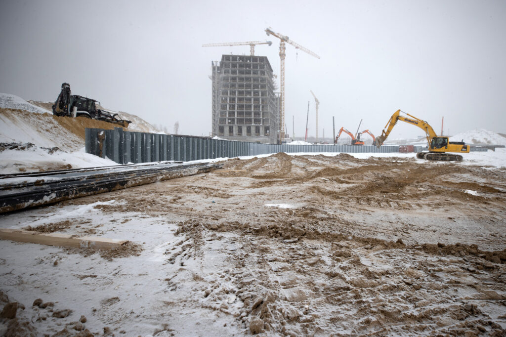 Метшин ознакомился с ходом строительства дамбы на «Новой Портовой»