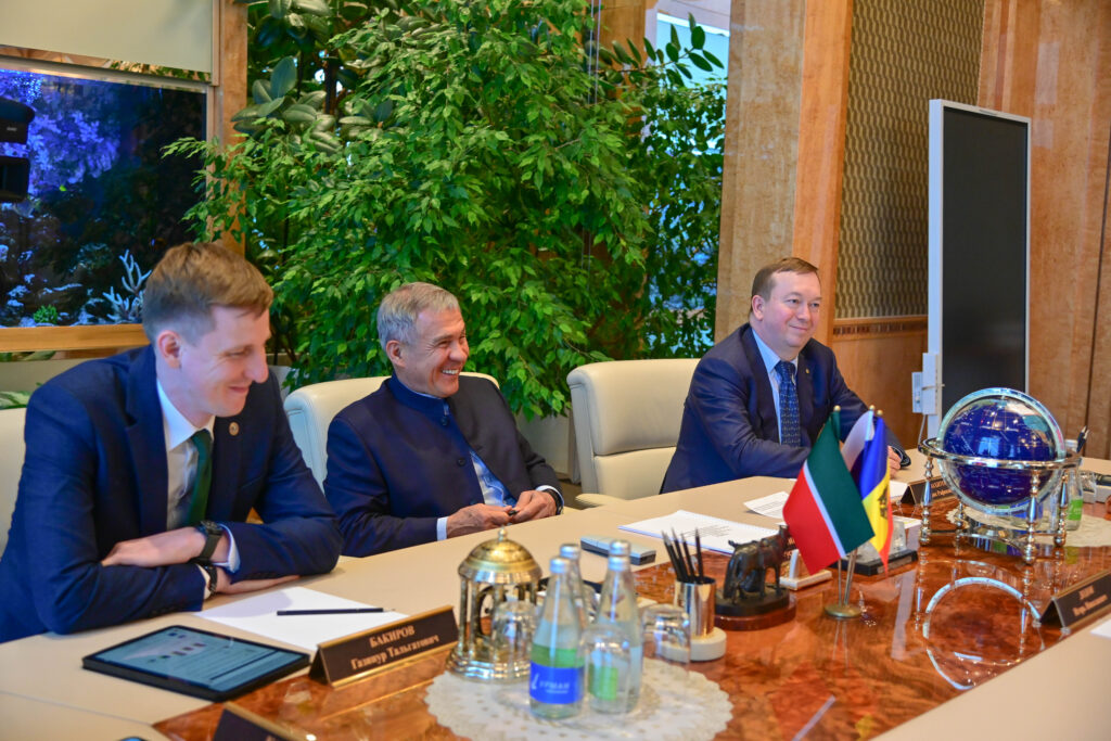 Раис Татарстана встретился с председателем партии социалистов Республика Молдова