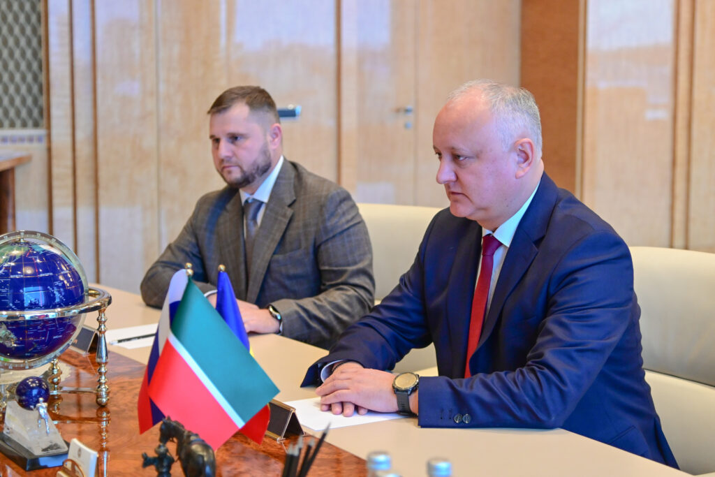 Раис Татарстана встретился с председателем партии социалистов Республика Молдова