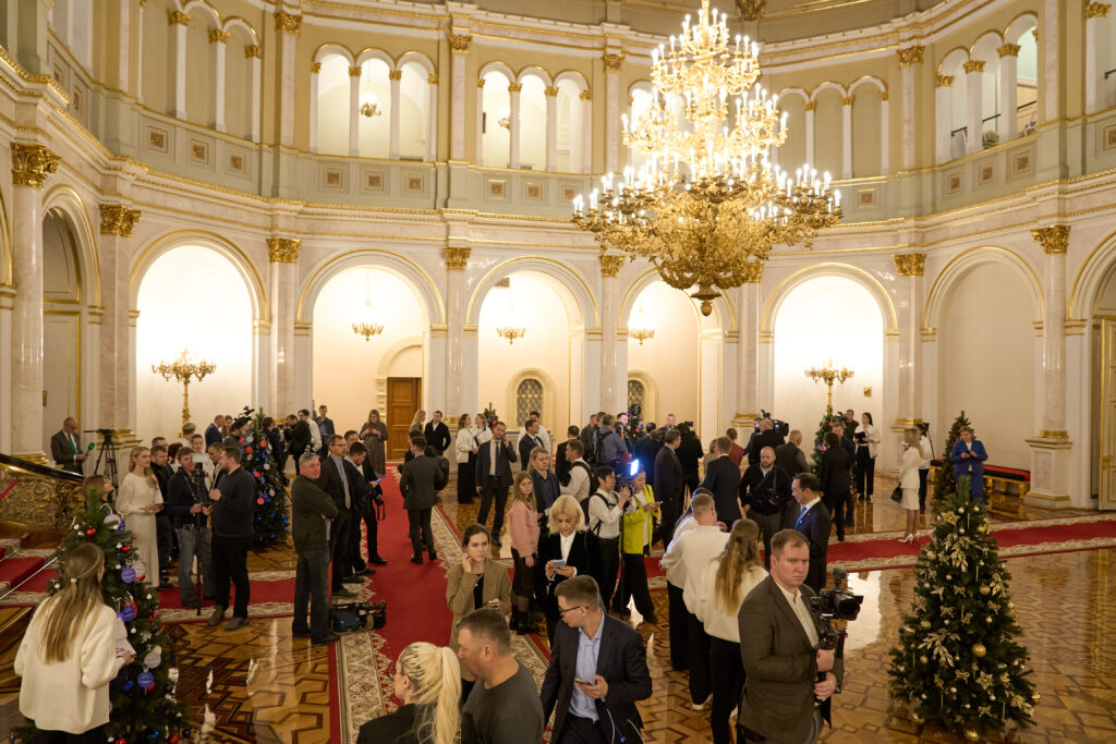 Раис Татарстана принял участие в благотворительной акции «Елка желаний» в Москве