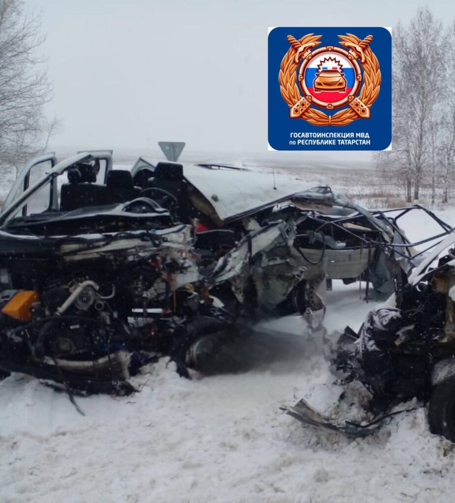 Газель врезалась в грузовик на трассе в Татарстане, водитель погиб