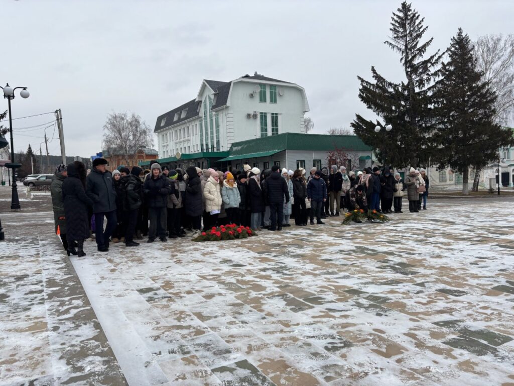 Митинг ко Дню героев Отечества состоялся в Мамадыше