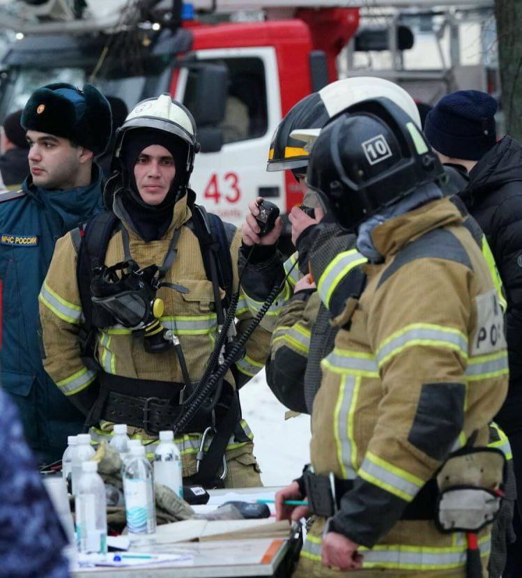 Минниханов поздравил с профессиональным праздником спасателей Татарстана