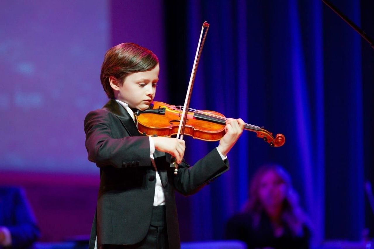 Юный скрипач из Челнов победил на конкурсе юных музыкантов «Щелкунчик»