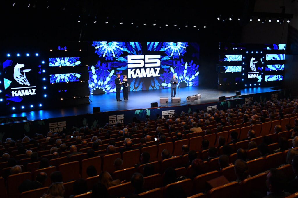 Минниханов: КАМАЗ является гордостью России и Татарстана