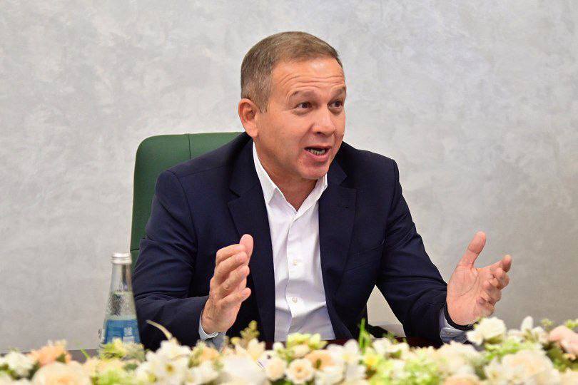 Раис РТ обсудил с хокимом Навоийской области строительство промпарка в Навои