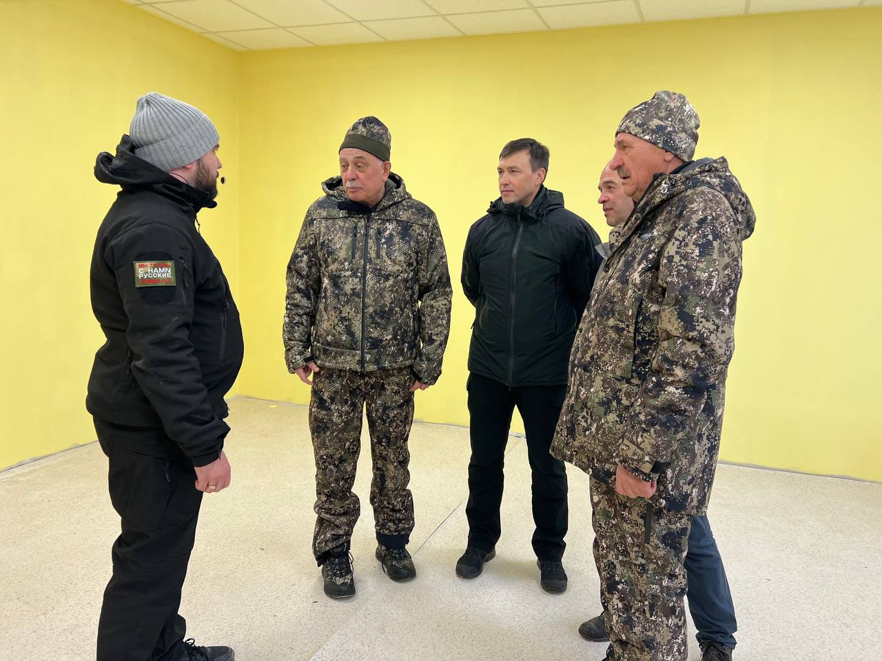 Татарстанские депутаты доставили в ЛНР гуманитарный груз