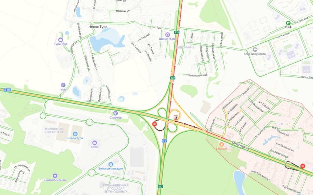 Трасса Казань — Зеленодольск частично перекрыта из-за ДТП с фурой и ВАЗ-2106