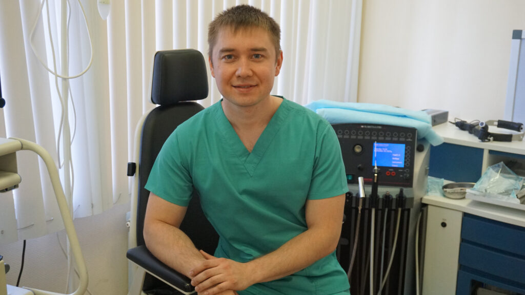 Лор-врач в Нижнекамске спас пациента, подавившегося куриной косточкой