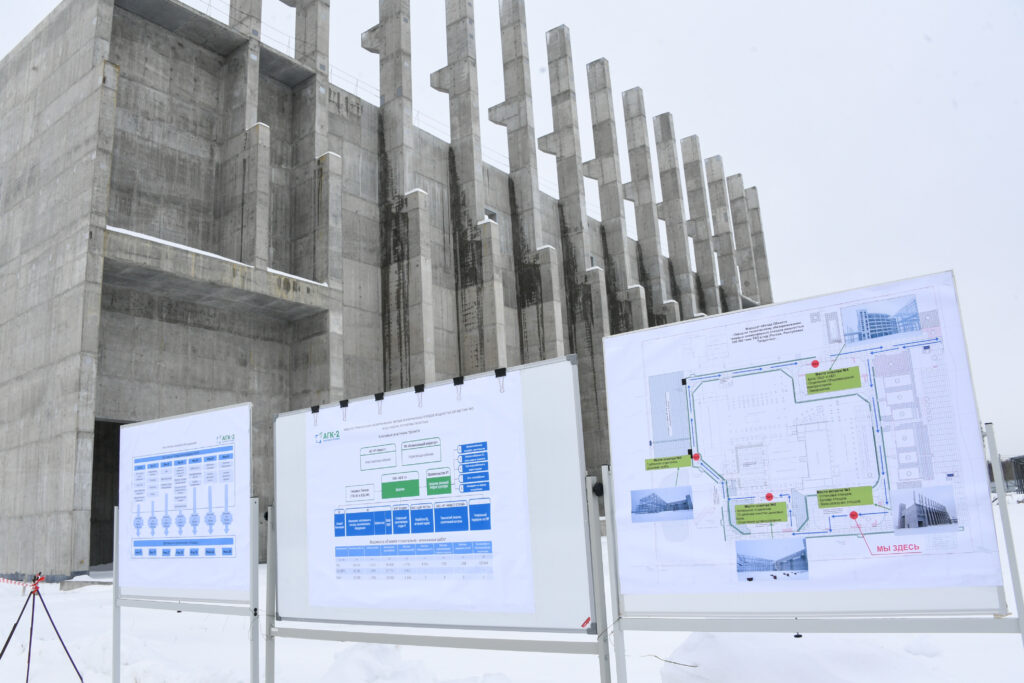 Минниханов и Патрушев оценили ход строительства завода по утилизации ТКО в Татарстане