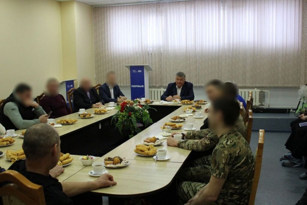 Глава Новошешминского района встретился с бойцами СВО