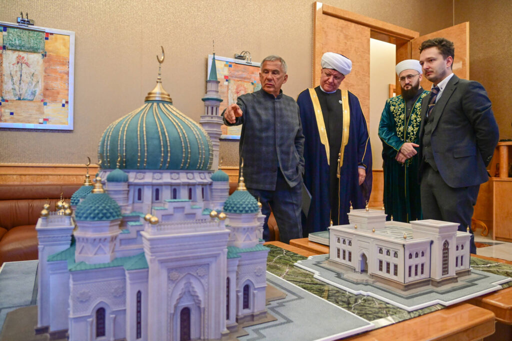 Минниханов встретился с главой Духовного собрания мусульман России Альбиром Кргановым