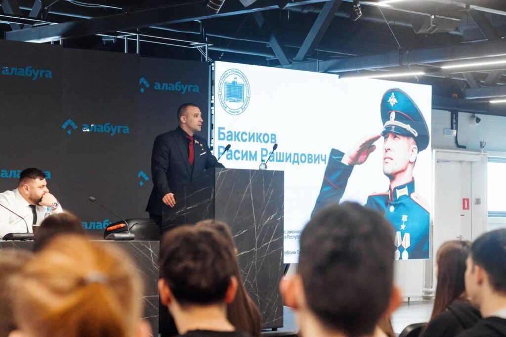 Герой России Расим Баксиков встретился со студентами «Алабуга Политех»