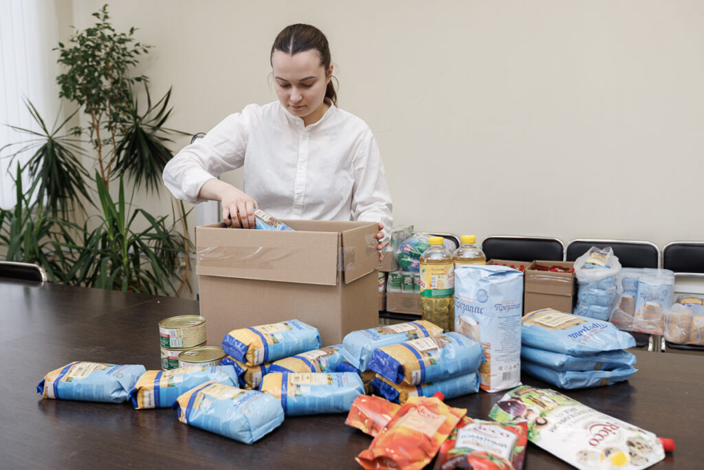 Семьям погибших бойцов СВО из Татарстана передадут 383 тонны продуктов и бытовой химии