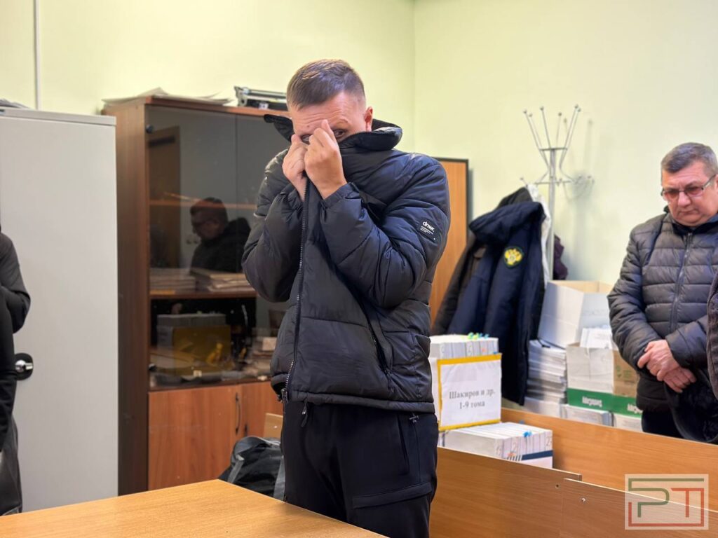 Арендовал и продавал: казанский мошенник заработал на чужих «крузаках»