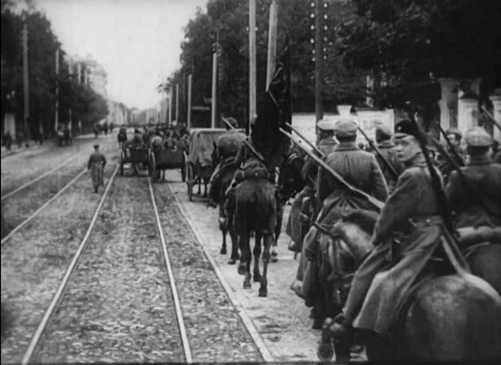 Все театры и кино – военным: как в Казани отмечали 23 февраля сто лет назад