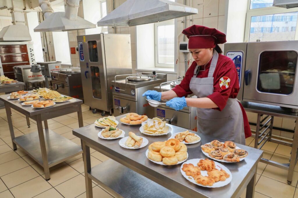 В Казани проверили мастерство поваров полка Росгвардии