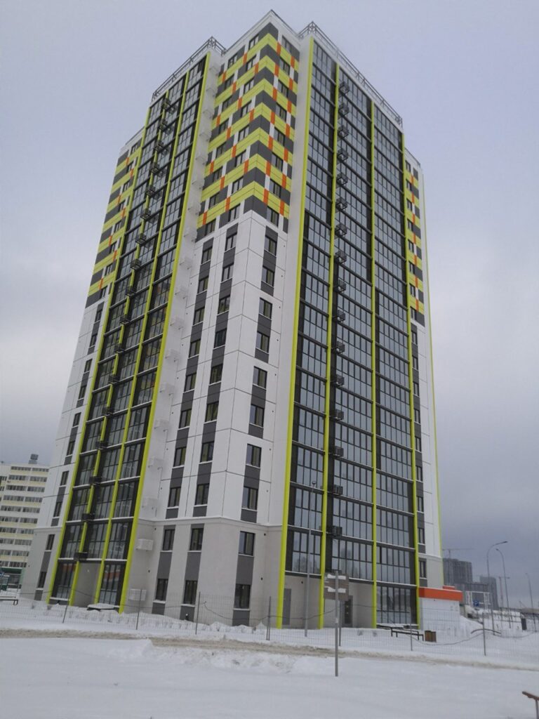 170 семей в Челнах получили ключи от нового соципотечного дома