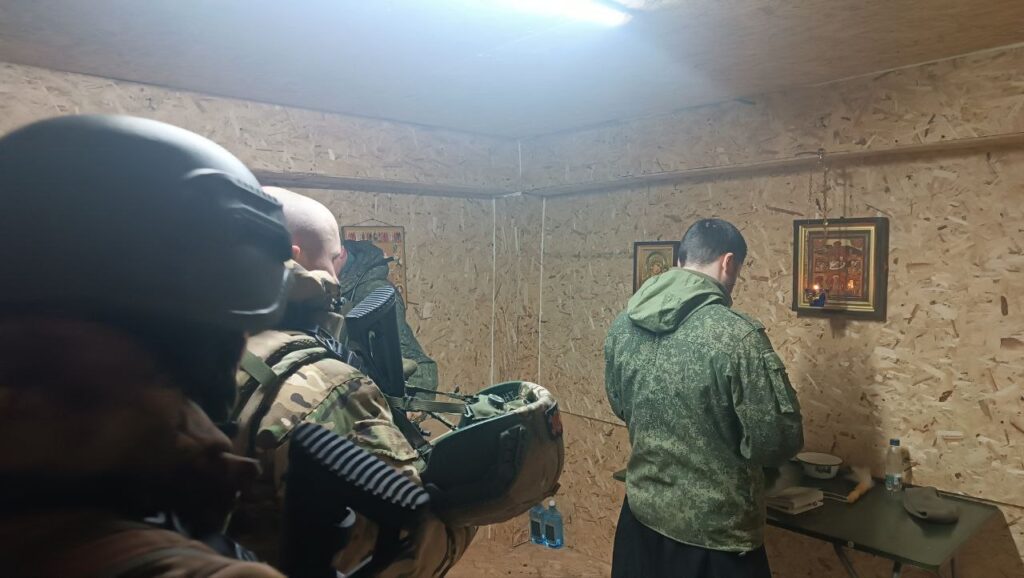 В зоне СВО освящена еще одна полевая часовня