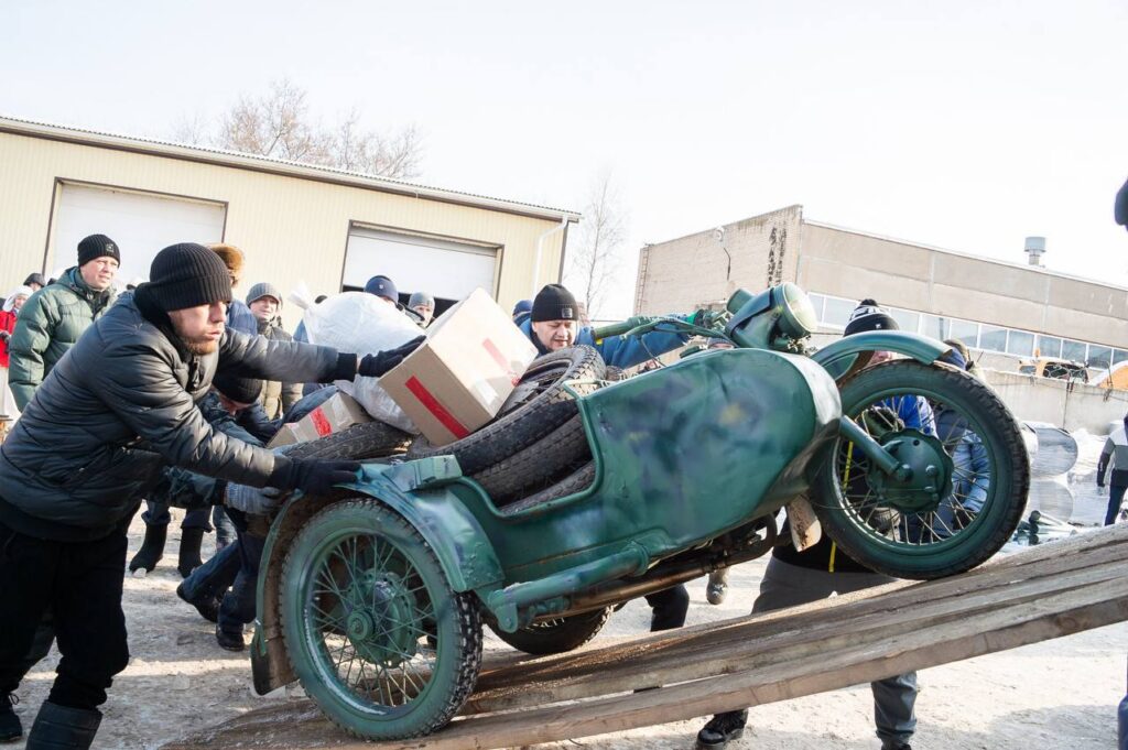 Муллин поблагодарил жителей Нижнекамского района за гумпомощь бойцам СВО