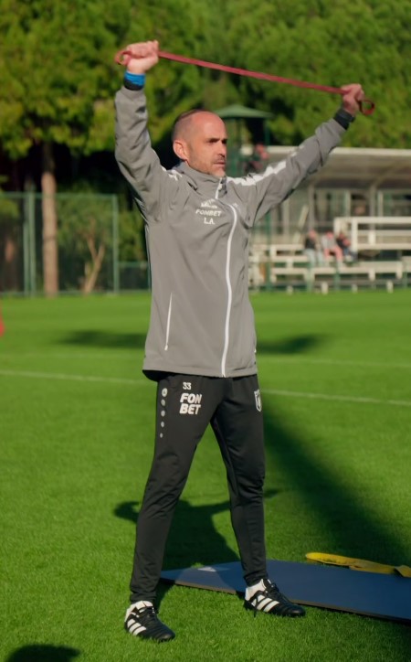 Новый тренер «Рубина» по физподготовке провел первую тренировку