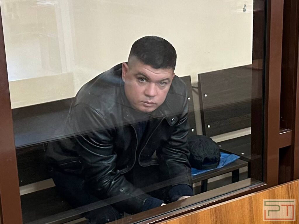 Заработал на взятку: в Казани преподаватель сдал студента-мигранта, предложившего ему деньги