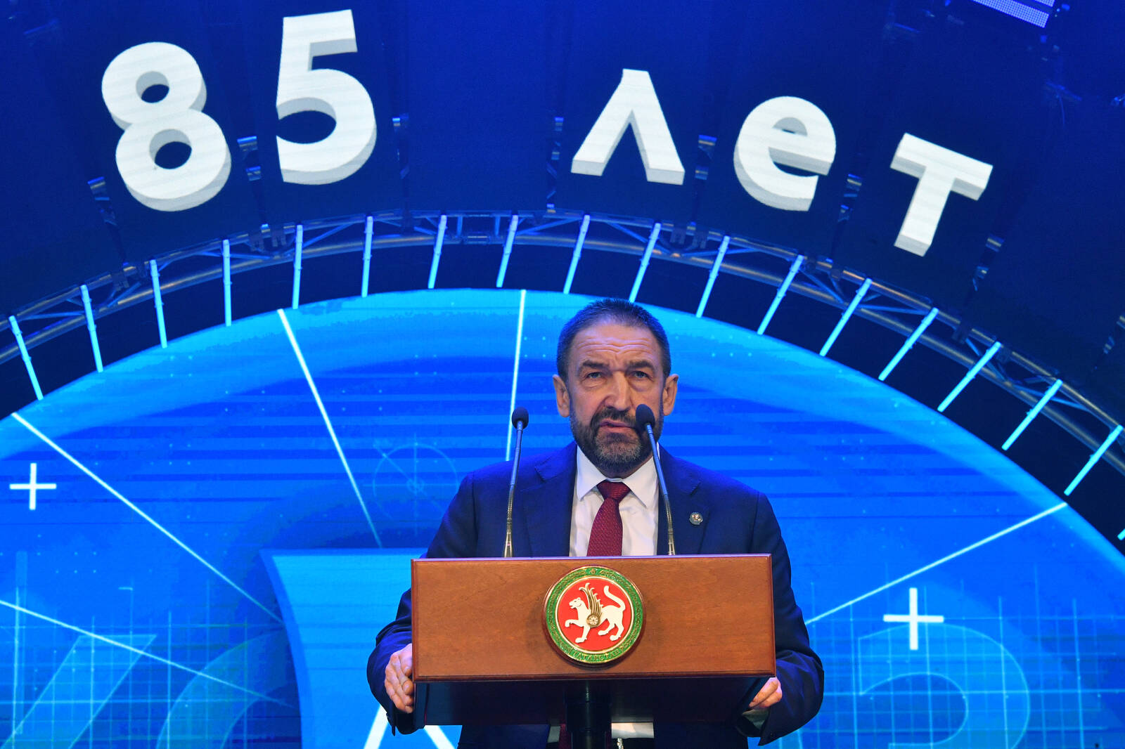 Песошин: Казанский оптико-механический завод в 3 раза увеличил выпуск товаров за три года