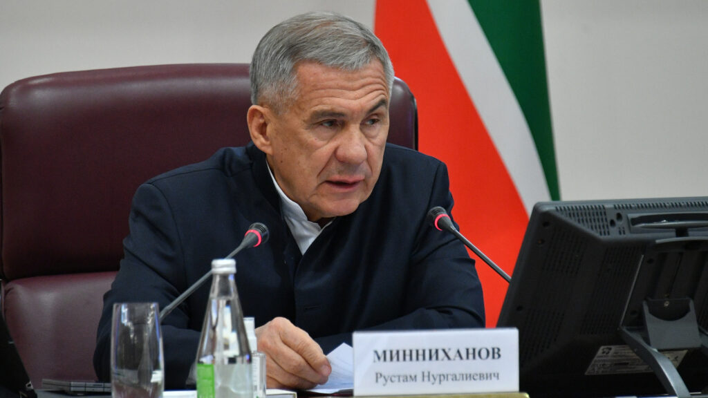 Минниханов поручил еще раз проверить все укрытия от беспилотников в Татарстане