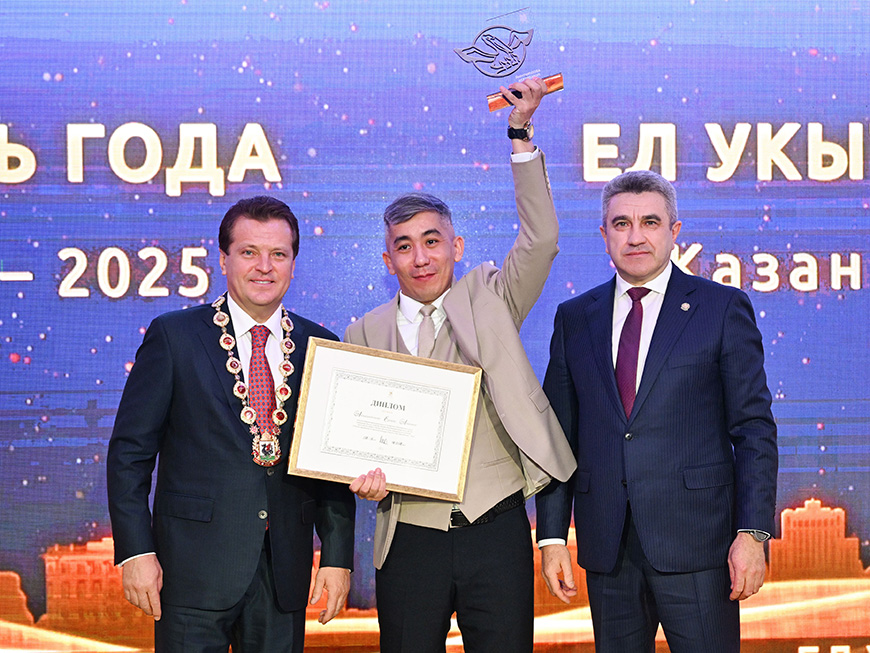 Учителем года в Казани стал информатик из школы №129