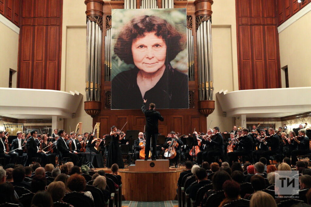 Женщина, которая слышала Бога: прах Софии Губайдулиной похоронят в Москве