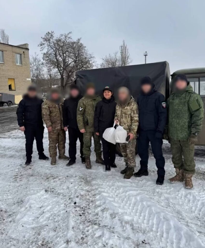 Гюзель Хабутдинова посетила бойцов в зоне СВО и передала 10 тонн грузов из Альметьевска