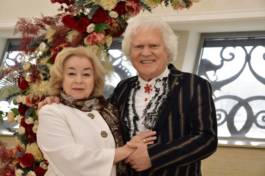 Семья Куклачевых отметила изумрудную свадьбу в Центре семьи «Казан»