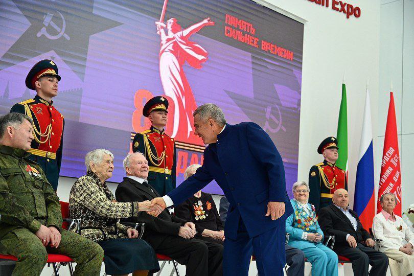 Минниханов встретился с ветеранами энергоотрасли — участниками Великой Отечественной