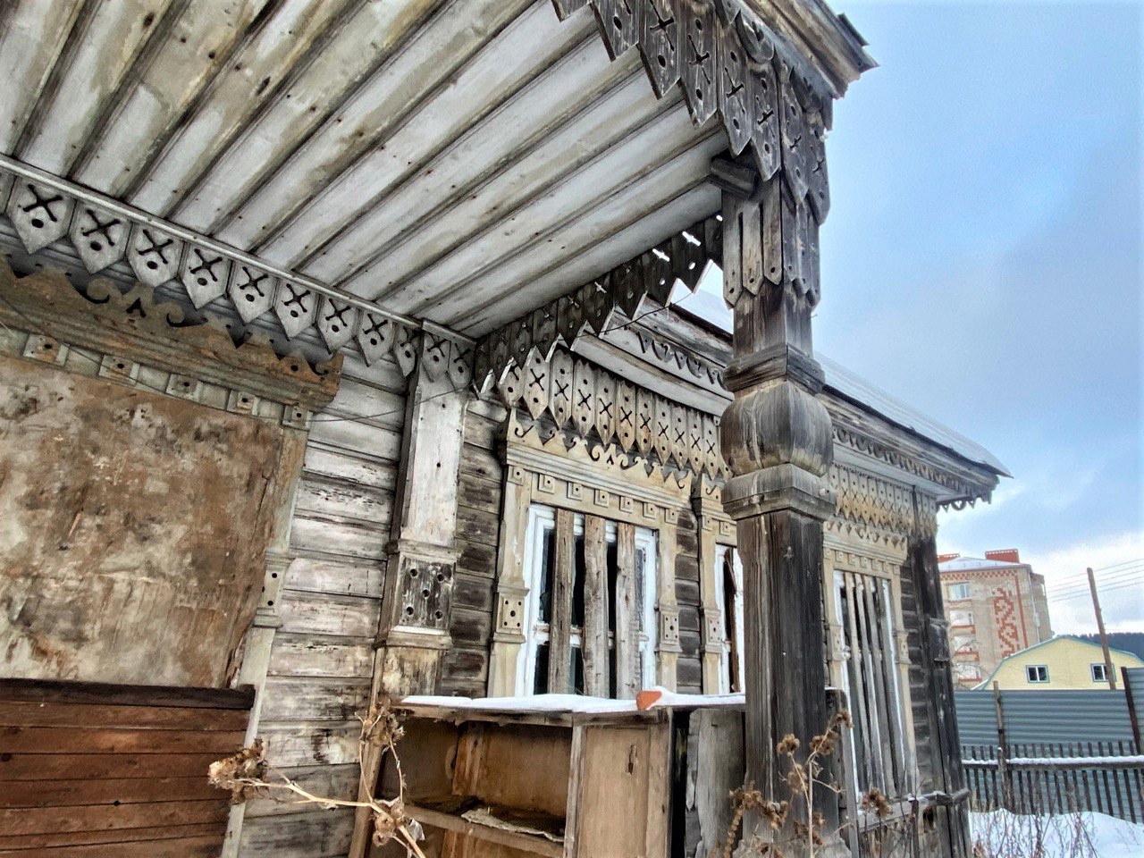 В Кукморе стартовала реставрация деревянного дома Комаровых 1870 года постройки