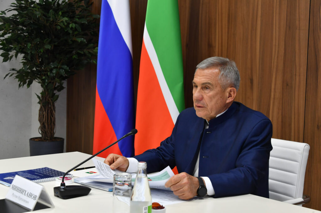 Минниханову доложили о стратегии и перспективах Инвестиционно-венчурного фонда Татарстана