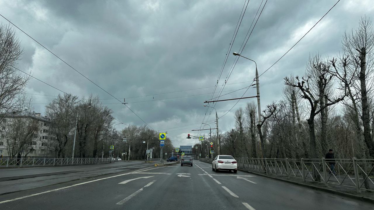 На двух перекрестках Казани восстановлена работа светофоров