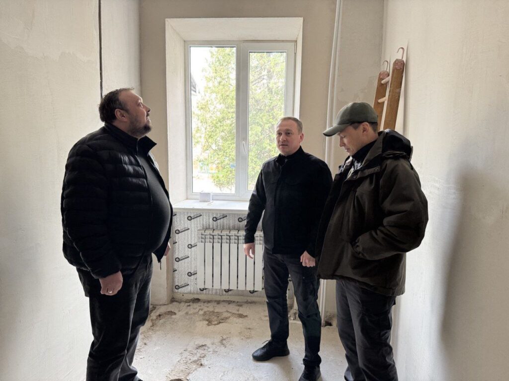 Вице-премьер Татарстана оценил ход работ по восстановлению Лисичанска