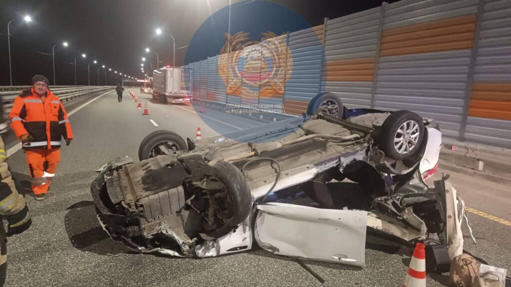 На трассе М-12 в РТ столкнулись Kia и грузовик — две пассажирки легковушки погибли