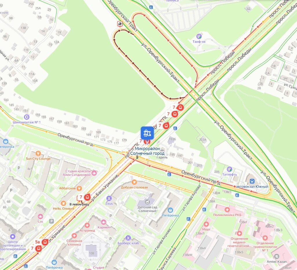 Из-за аварии встали трамваи на улице Баки Урманче в Казани