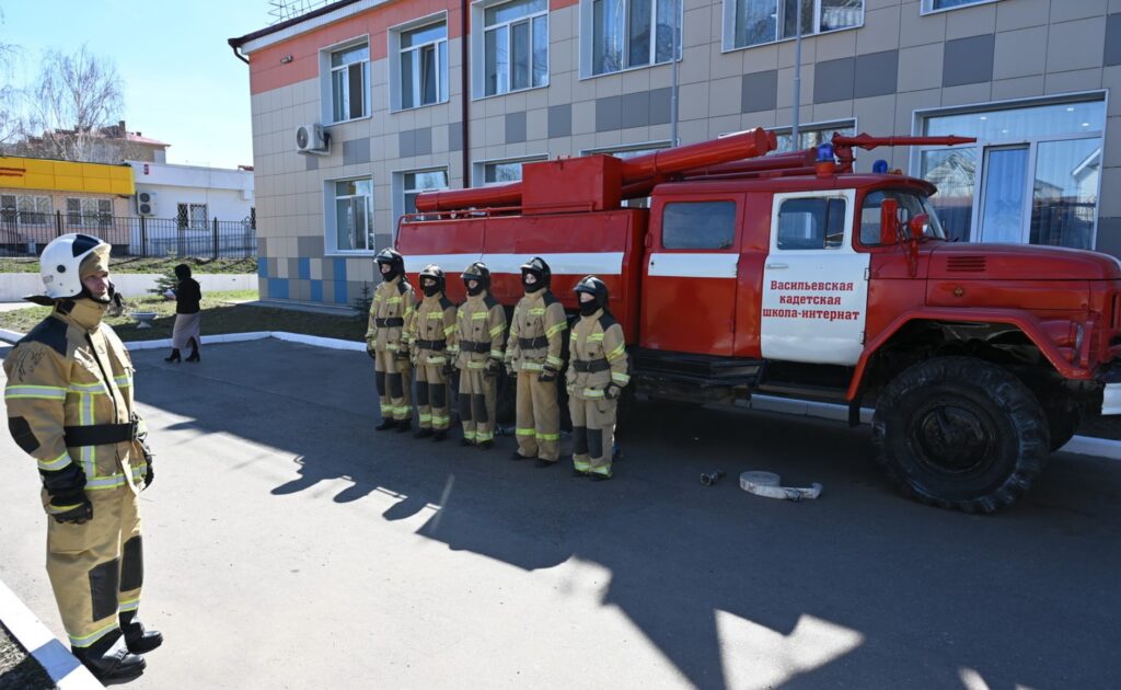 Мухаметшин встретился с Васильевскими кадетами